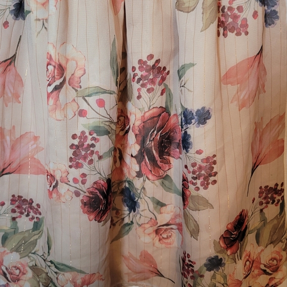 Pippa & Julie Floral Puff Sleeve Dress - Cream and Pink - Picture 2 of 6